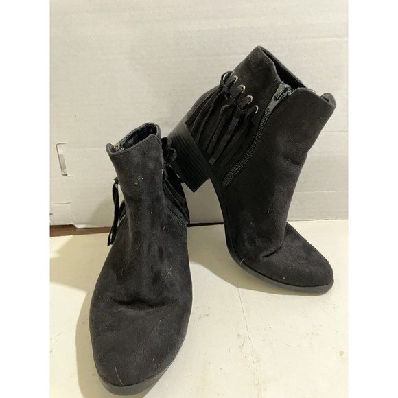 City Classified Black 3.5"block Heel Round Toe Ankle Boot WOMEN Size 8.5 - Picture 1 of 8